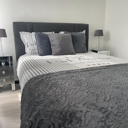 Executive Double Room With En-Suite In Guest House City Centre R4 卢森堡 外观 照片